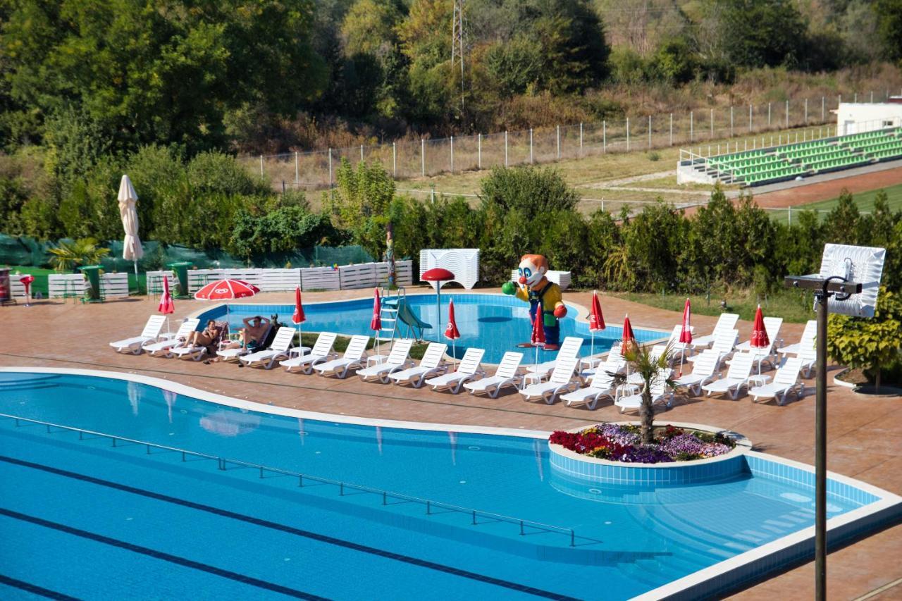 Balneo And Spa Complex Mineral Yagoda Bagian luar foto