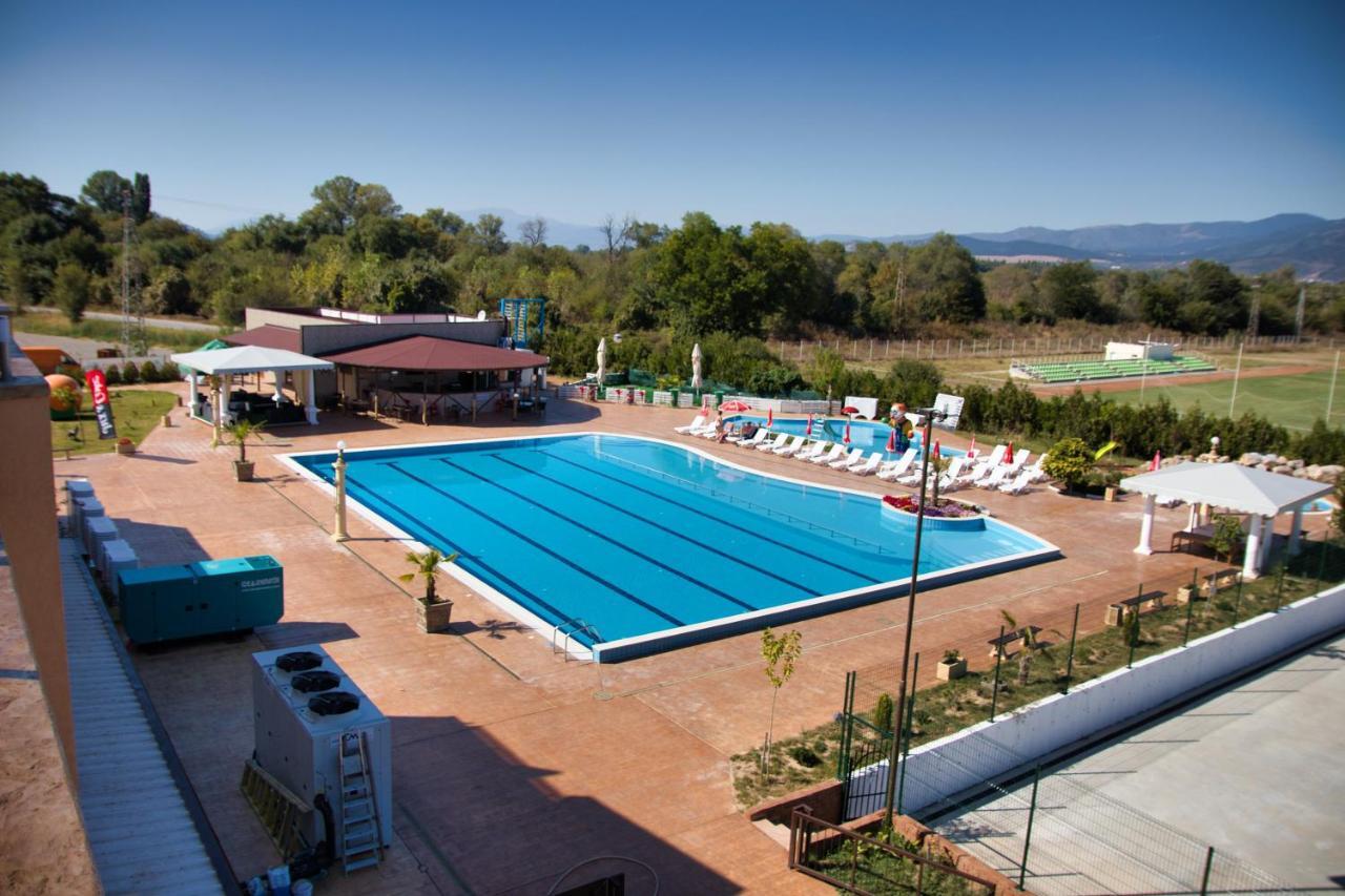 Balneo And Spa Complex Mineral Yagoda Bagian luar foto