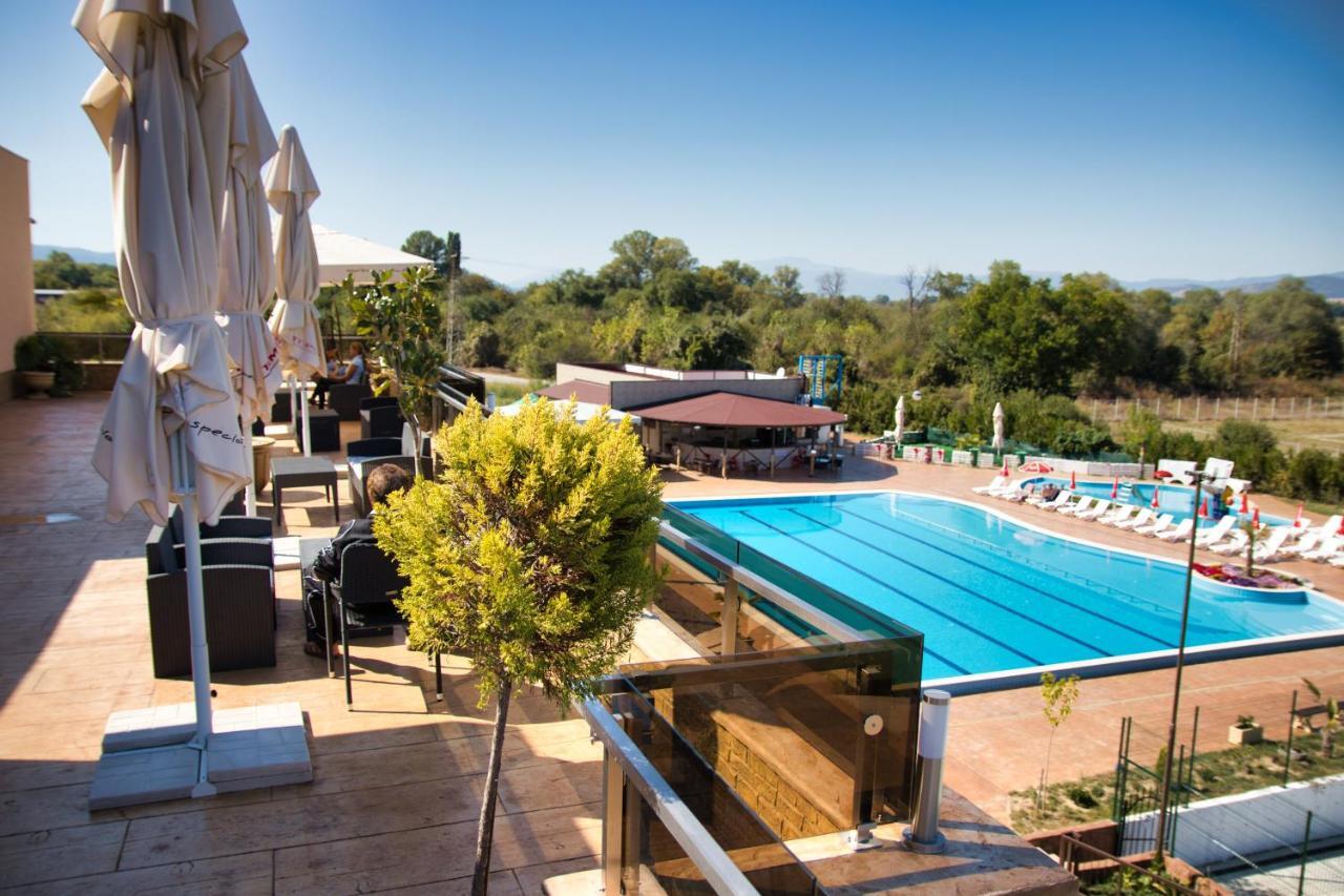 Balneo And Spa Complex Mineral Yagoda Bagian luar foto