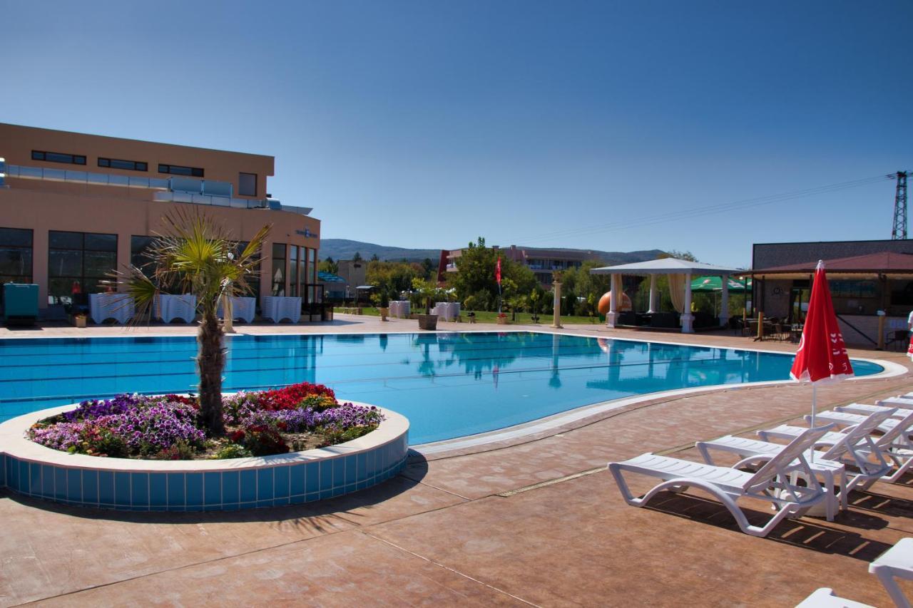 Balneo And Spa Complex Mineral Yagoda Bagian luar foto